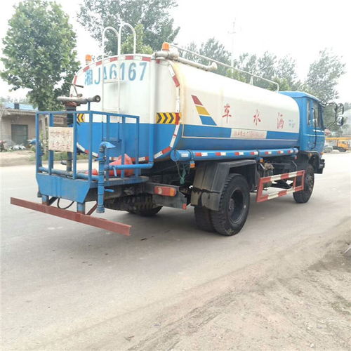 威海市東風天錦14方灑水車制造商發(fā)布新產(chǎn)品，智能化升級引領(lǐng)行業(yè)新趨勢